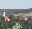 q_lauterach_kirche-felsen_488_396_90